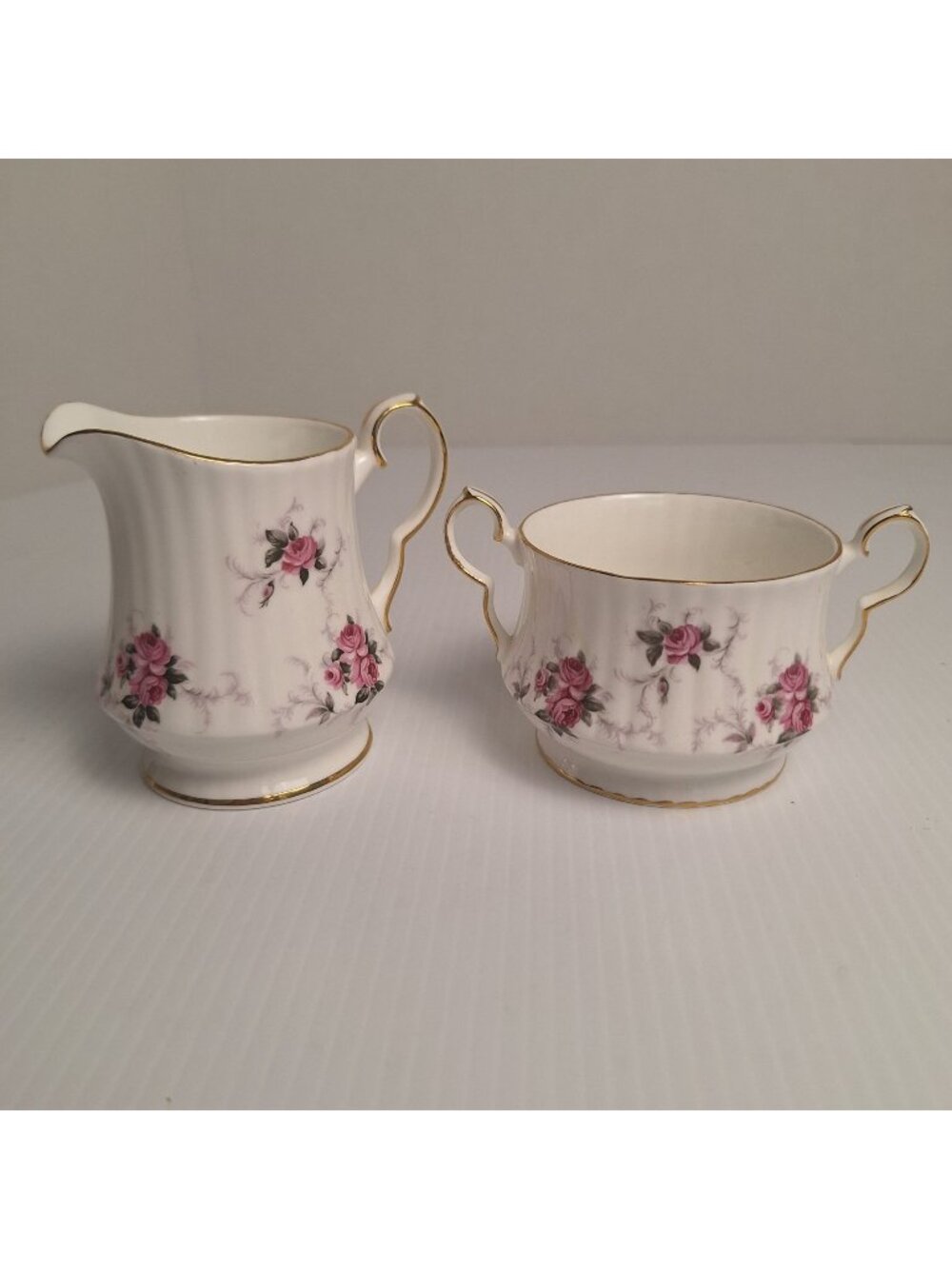 PRINCESS HOUSE EXCLUSIVE HAMMERSLEY SPODE FINE BONE CHINA CREAM & SUGAR SET VTG